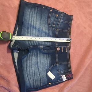 No Boundaries Shorts